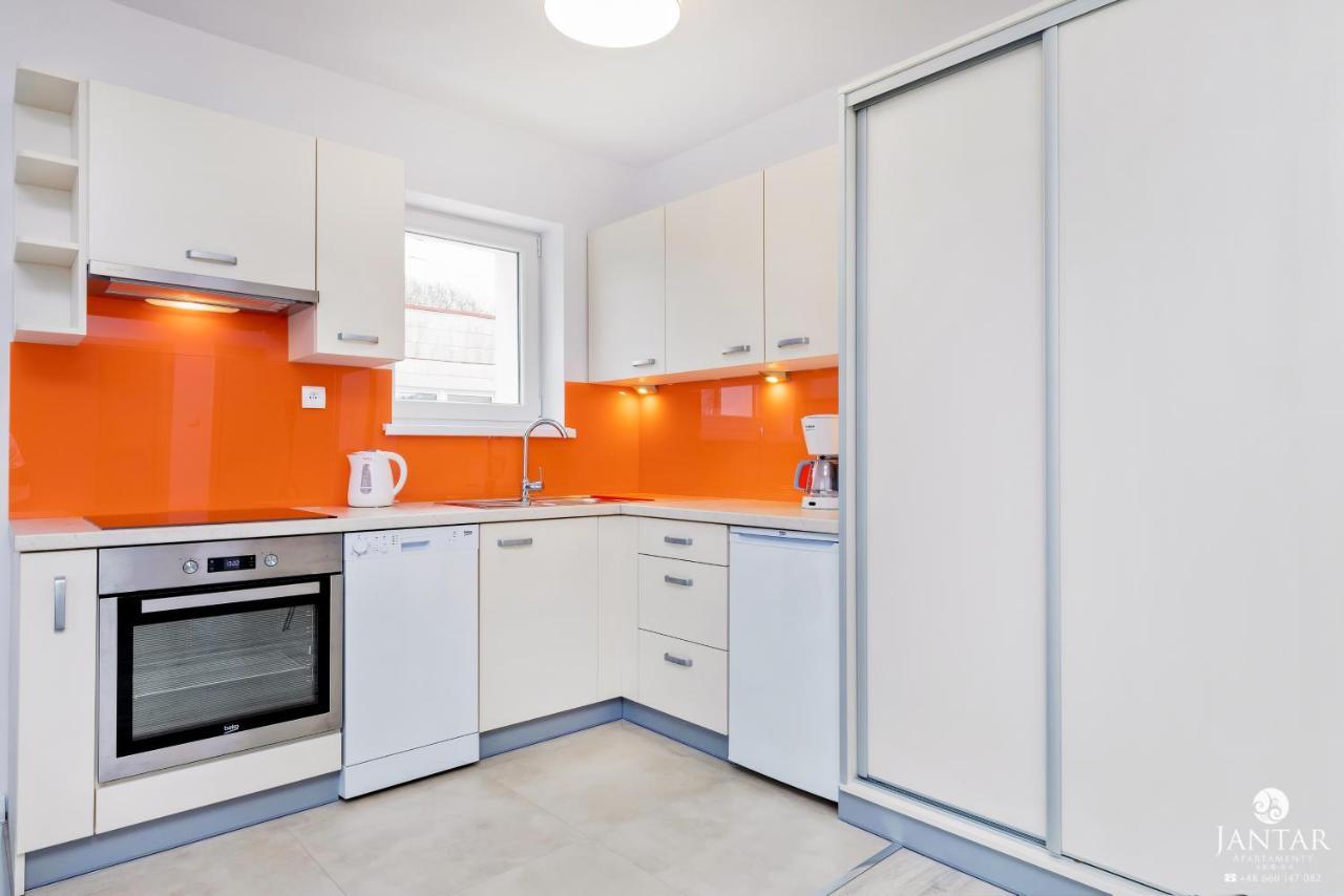 Willa Jalowcowa By Jantar Apartamenty Kolobrzeg Grzybowo  Exterior photo